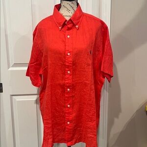 Ralph Lauren men’s 100% classic fit linen short sleeve shirt.